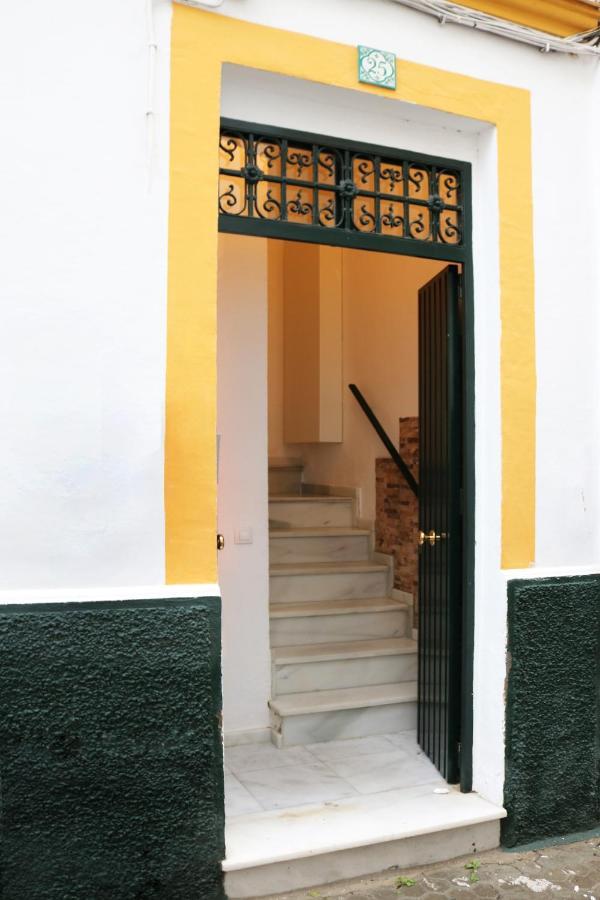 Apartamentos Triana - Aloha Sevilla Exterior photo