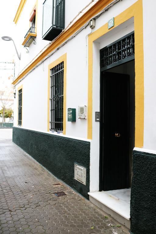 Apartamentos Triana - Aloha Sevilla Exterior photo